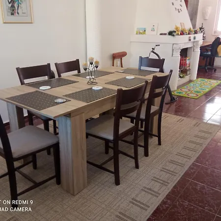 Apartment International 2-star Spacious 88 Sq M *