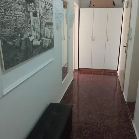 Apartamento International 2-star Spacious 88 Sq M *